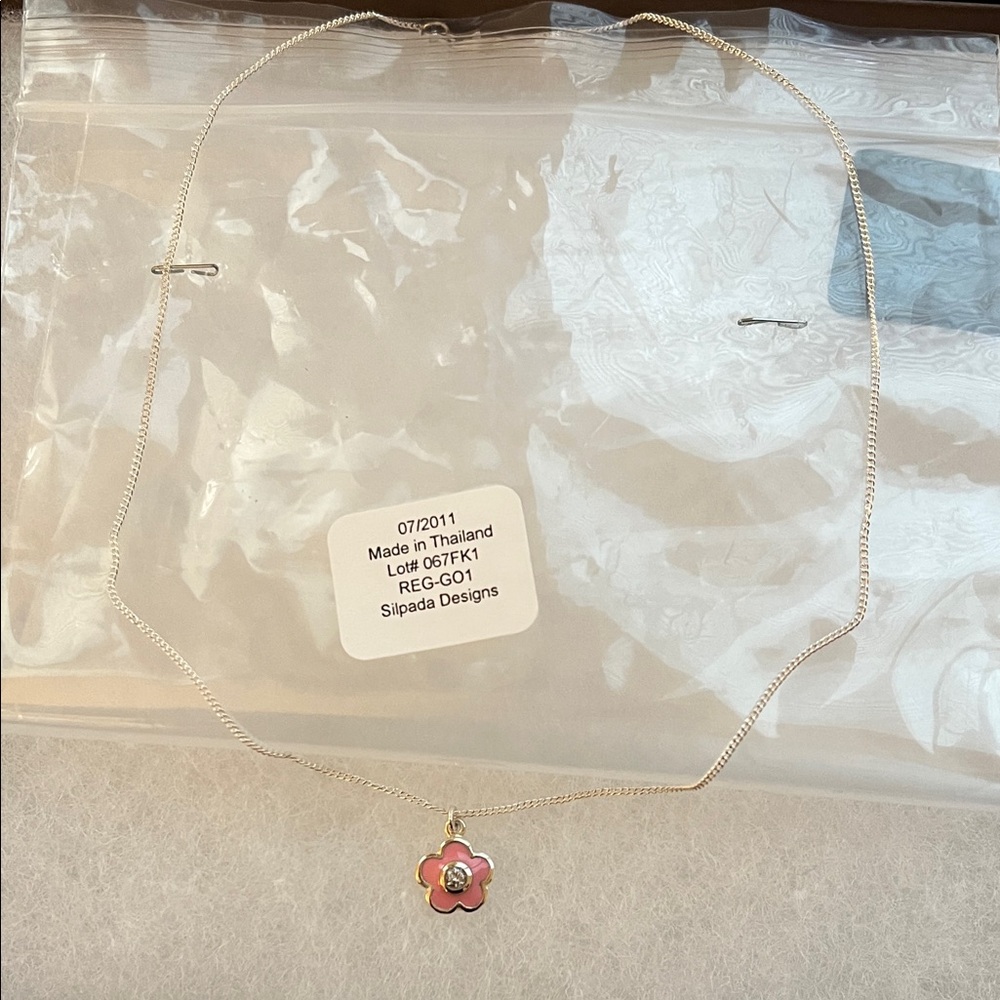 Pink Flower Pendant Necklace